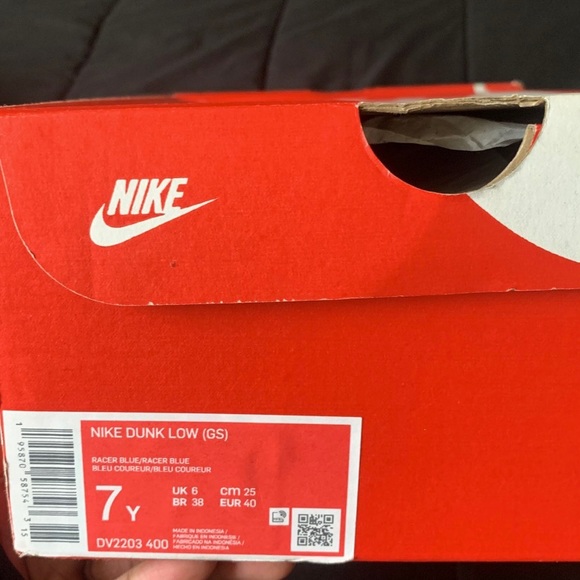 Nike Dunk Low (GS) Jackie Robinson Anniversary Dunks - Picture 3 of 5